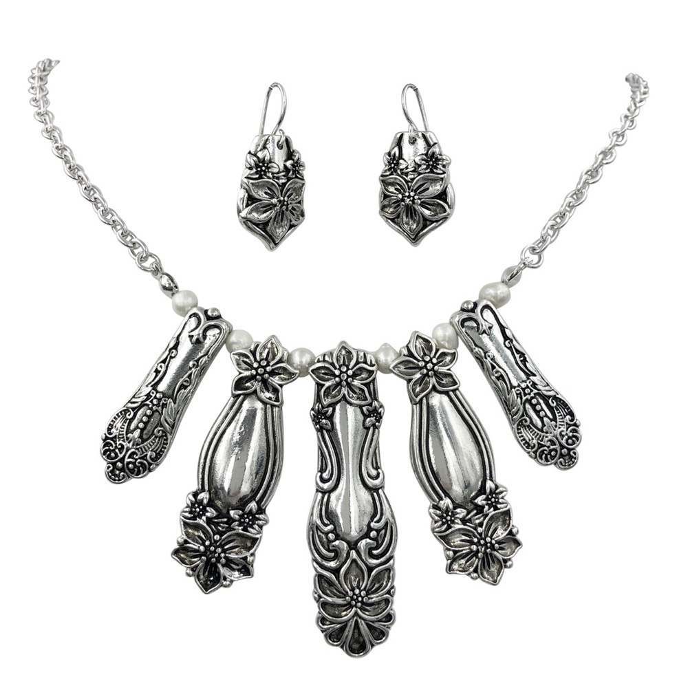 Spoon Handle Vintage Look Necklace Earrings Set